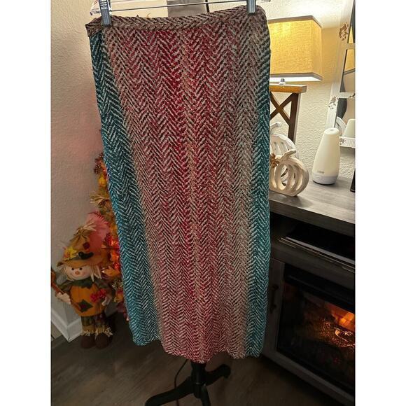 Hot Gal‎ skirt 1x - Picture 1 of 2